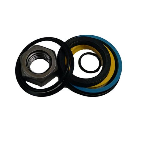 skidsteer 743 drive seal